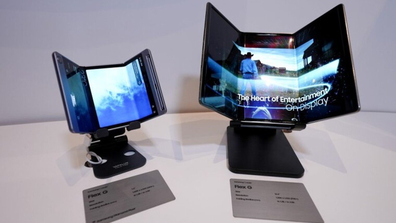 Üçe katlanan Samsung Galaxy’yi hiç satın alamayabiliriz!